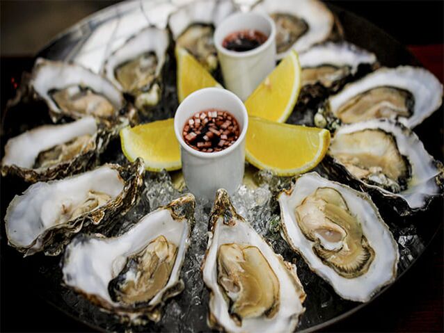 Les huîtres sont des fruits de mer extrêmement sains pour les hommes. 